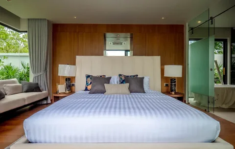 Botanica Four Seasons