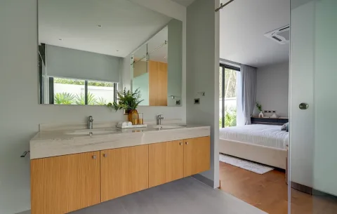 Botanica Four Seasons