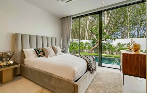 Botanica Four Seasons