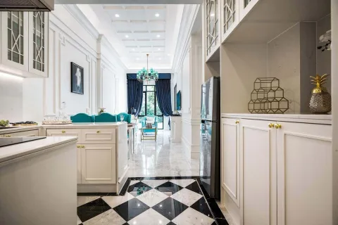 Ocean Horizon Beachfront Condo Pattaya