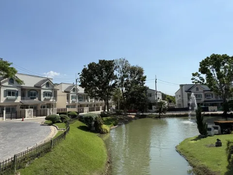 Bristol Park Pattaya