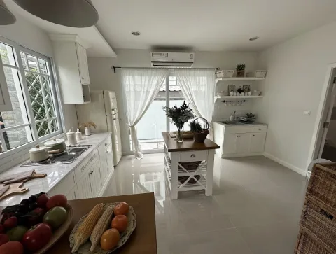 Bristol Park Pattaya