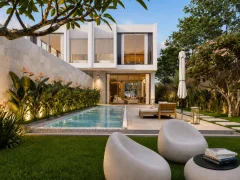 Tropical Heights Villas Patong — Pool Villas from ฿19.95M — shared pool and communal facilities