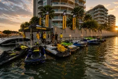 Whale Marina в Паттайе — landscaped area and leisure space