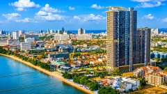 Copacabana Beach Jomtien — Condo Near Jomtien Beach in Pattaya — architecture and facade