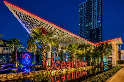The Riviera Ocean Drive — архитектура и фасад комплекса