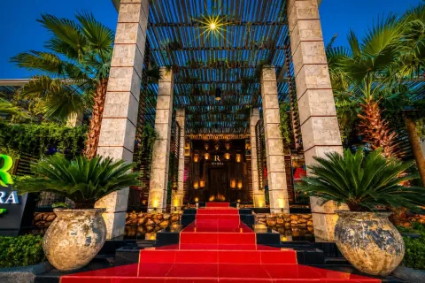 The Riviera Ocean Drive — бассейн и общественная инфраструктура