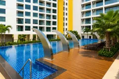 The Peak Towers Pattaya — landscaped area and leisure space