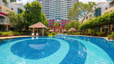 Metro Jomtien Condotel — interior living space