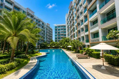 Dusit Grand Park 1 — landscaped area and leisure space