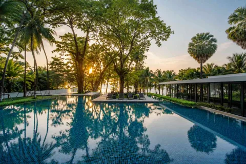 Zire Wongamat — shared pool and communal facilities