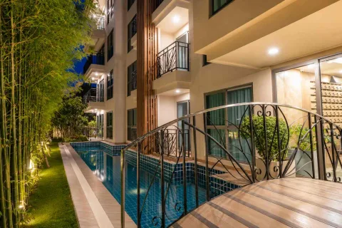 City Garden Tropicana — Ready Condos in Wongamat — landscaped area and leisure space