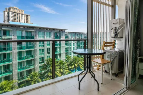 City Center Residence in Central Pattaya — shared pool and communal facilities