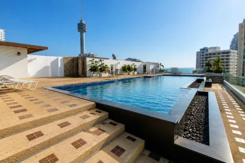 Nova Ocean View Pattaya — квартиры на Пратамнаке — территория и зона отдыха