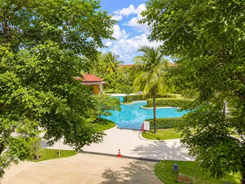 Laguna Village Townhome — таунхаусы в Банг Тао — интерьер жилого пространства