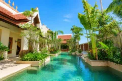 View Talay Marina Village — виллы с частными причалами в На Джомтьене — архитектура и фасад комплекса