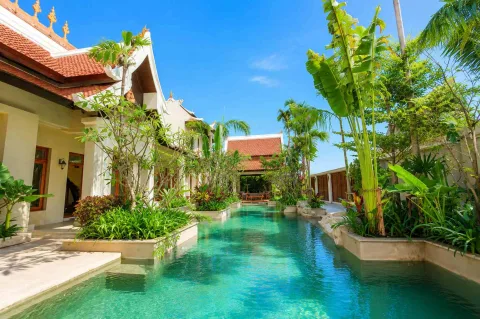 View Talay Marina Village — Waterfront Villas in Na Jomtien — architecture and facade