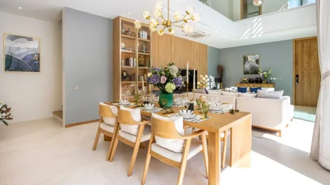 The Teak Phuket — виллы с бассейнами в Пасаке, Пхукет — архитектура и фасад комплекса