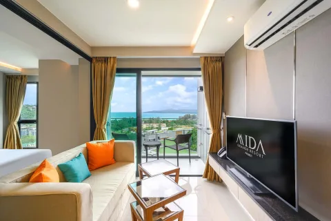 Mida Grande Resort Phuket — бассейн и общественная инфраструктура