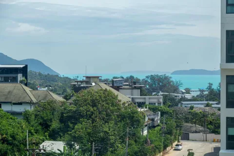 Wyndham La Vita Phuket — landscaped area and leisure space