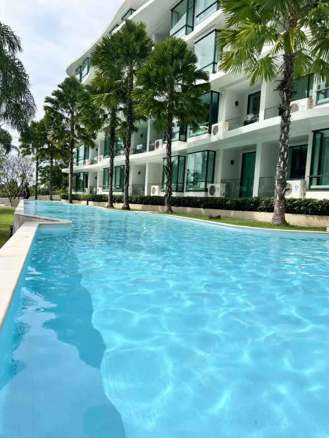 Wyndham La Vita Phuket — interior living space