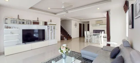 Laguna Park Phuket — shared pool and communal facilities