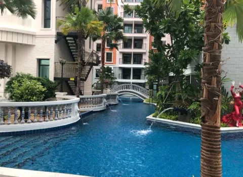 Espana Condo Resort Pattaya — Condos in Jomtien — architecture and facade