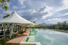 The Marin Phuket — Марин Пхукет — спальня или приватная зона