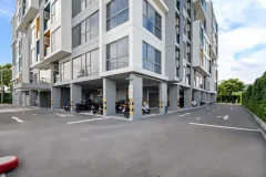 Laguna Lakeside Residences — Лагуна Лейксайд — спальня или приватная зона